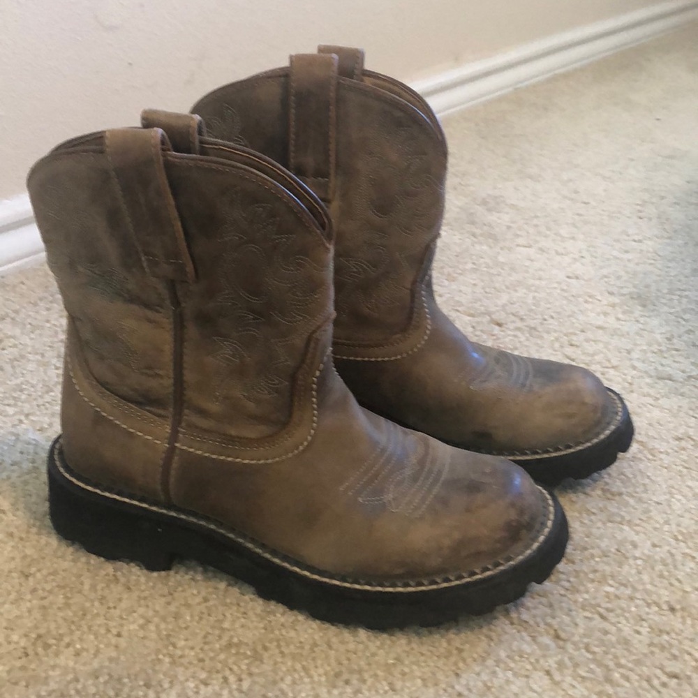 Ariat Fatbaby brown cowgirl boots